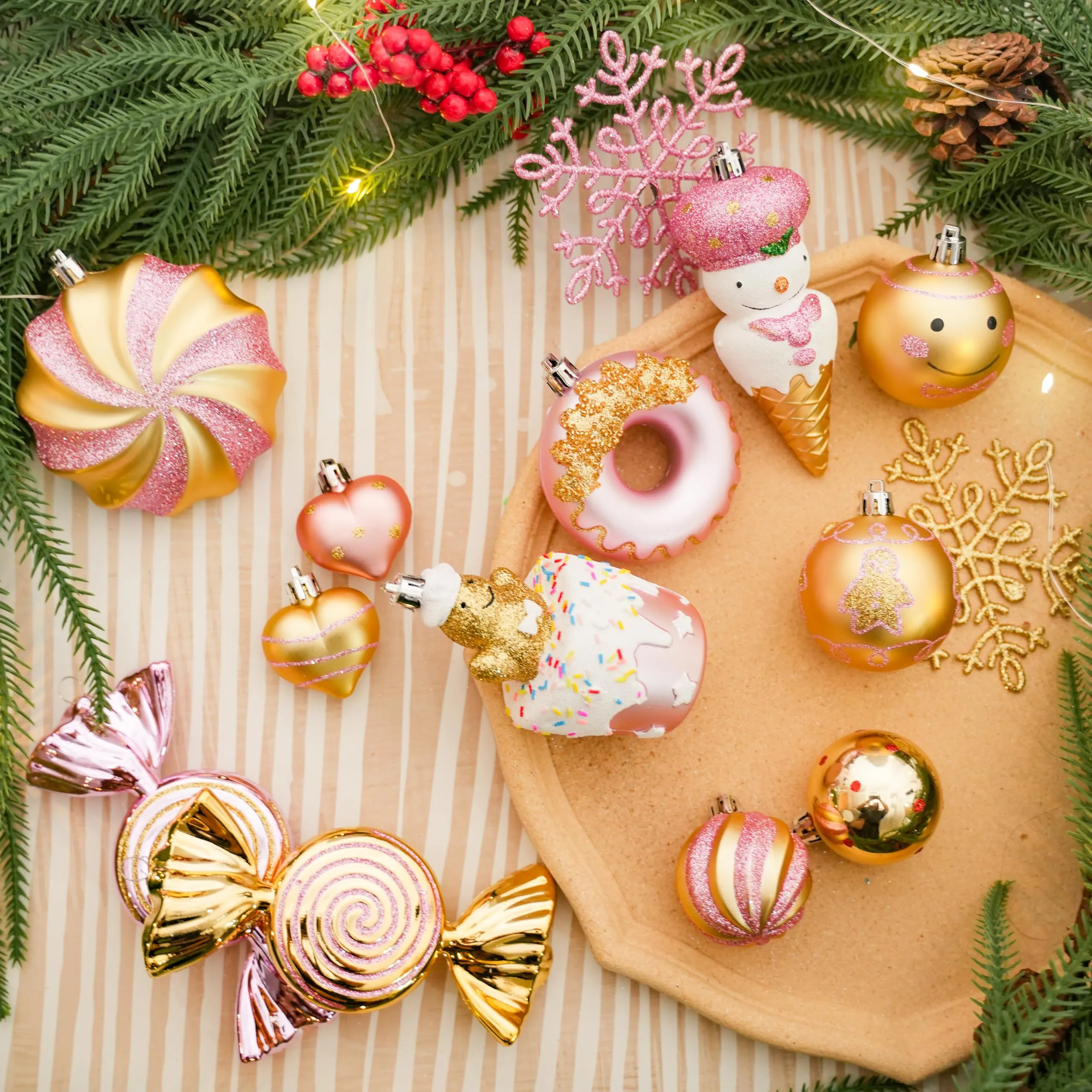 86pcs Gold & Pink Christmas Tree Balls Ornaments